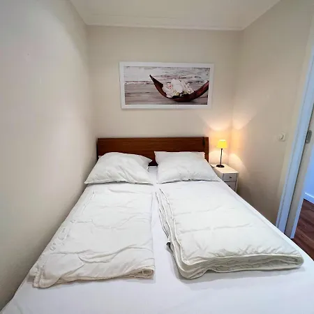 App 25 - Strandlage Apartment Sierksdorf